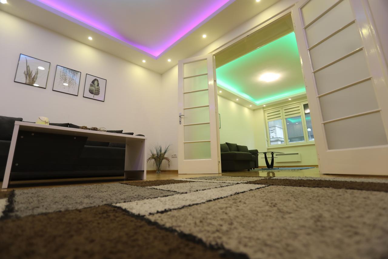De Luxe Republic Square Apartment Of 100Sqm Belgrade Exterior photo